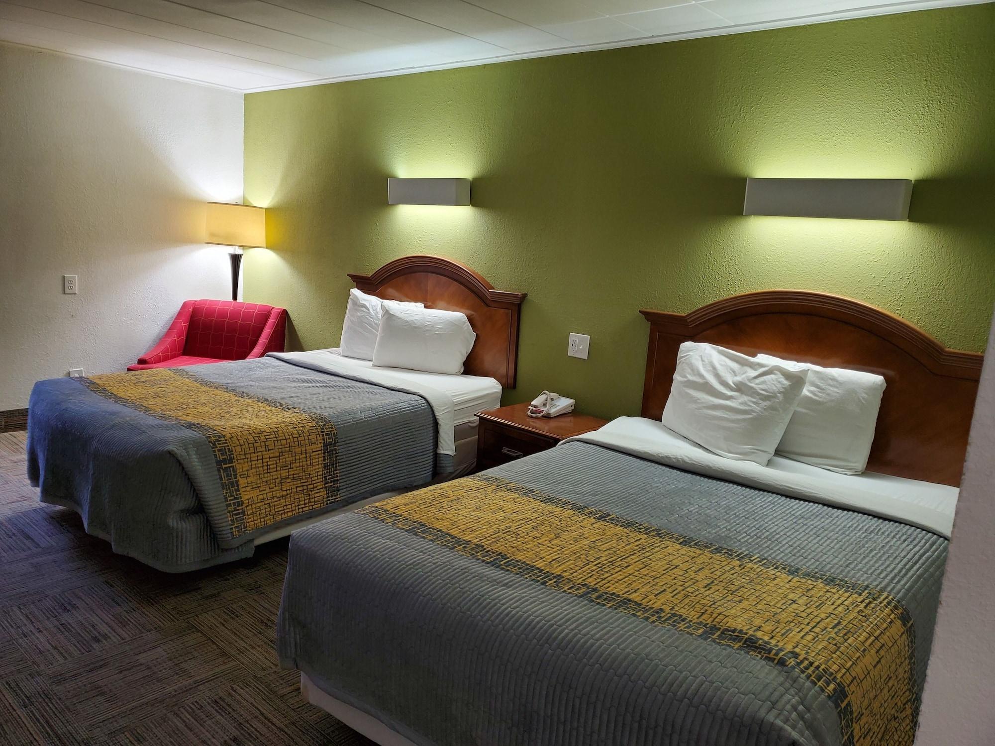 Royal Inn Hotel Indianapolis Exterior photo